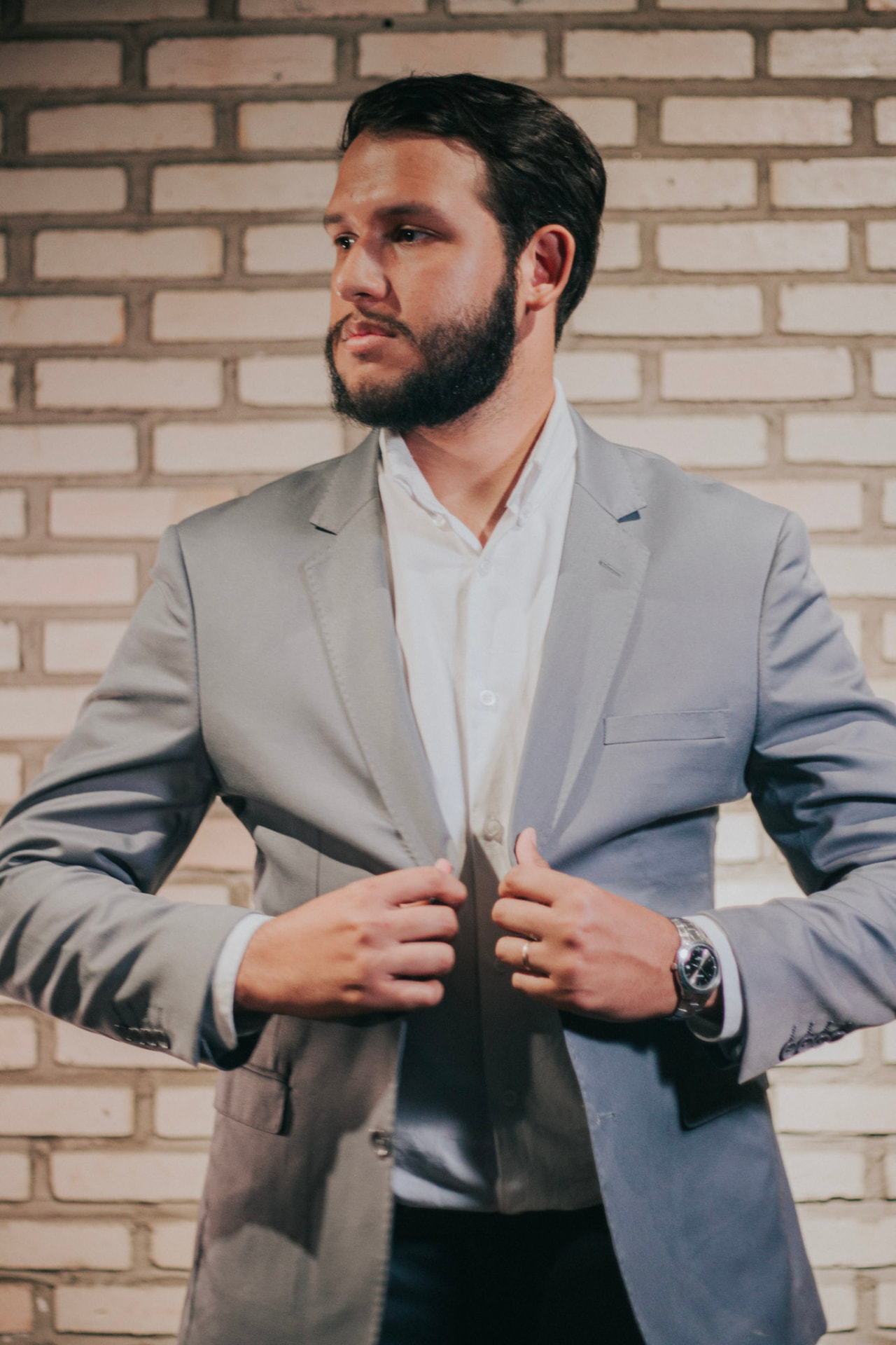 Professor do Método 4 Alavancas, especialista em marketing e vendas para negócios